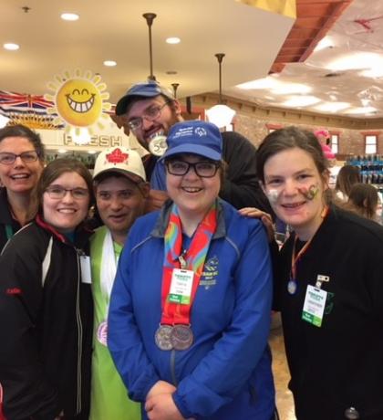 SOBC – Victoria athletes supporting the national Sobeys campaign for Special Olympics at their local Thrifty Foods store.