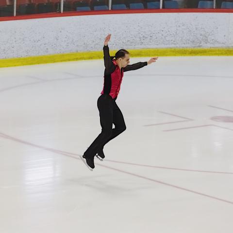 Emile performs on the ice.